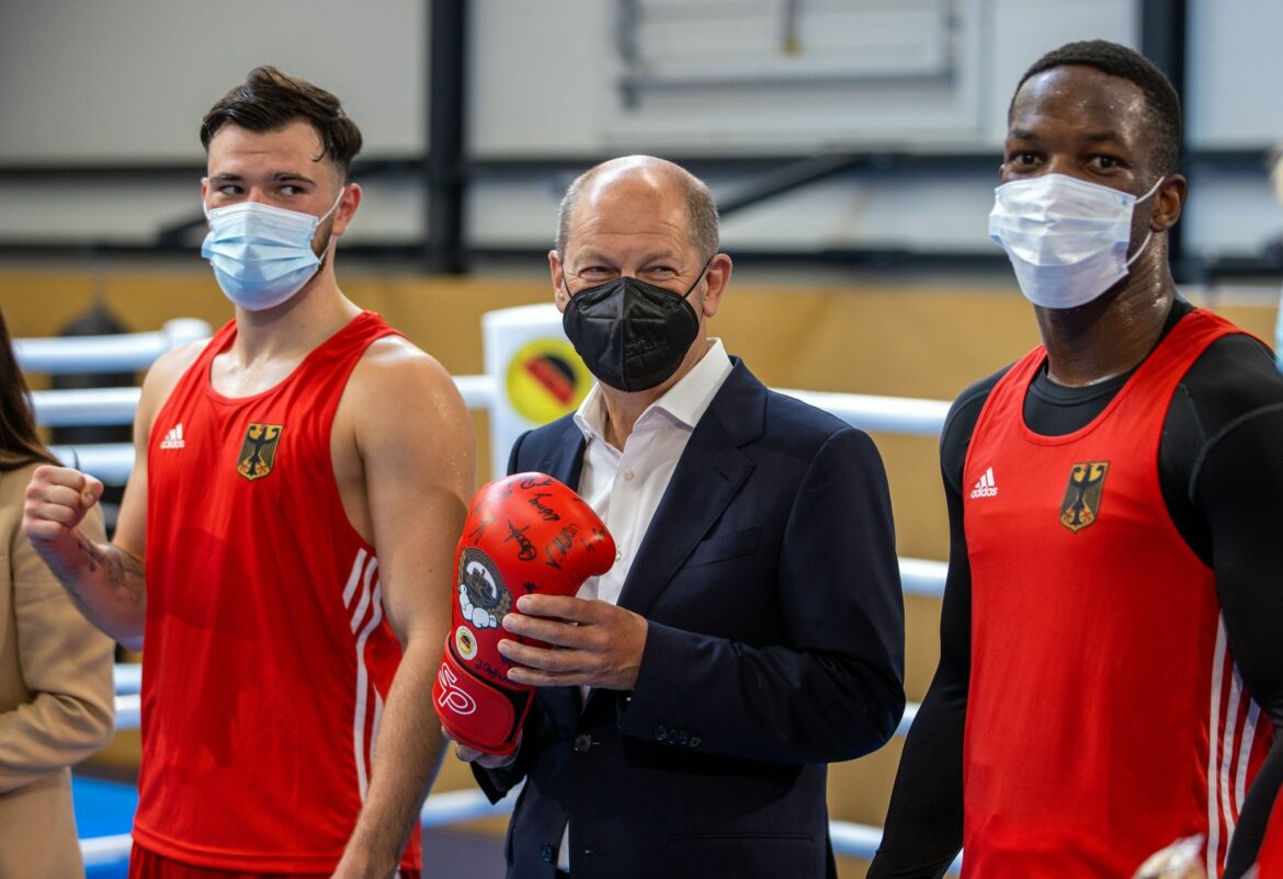 Boakye-Schumann gewinnt Auftaktkampf bei Box-WM