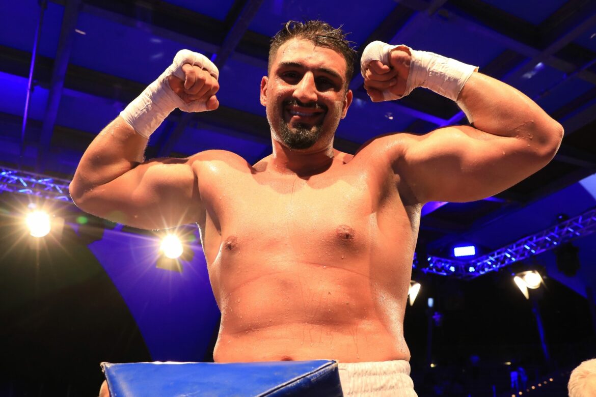 Box-Duell Huck gegen Kabayel soll vor Fans steigen